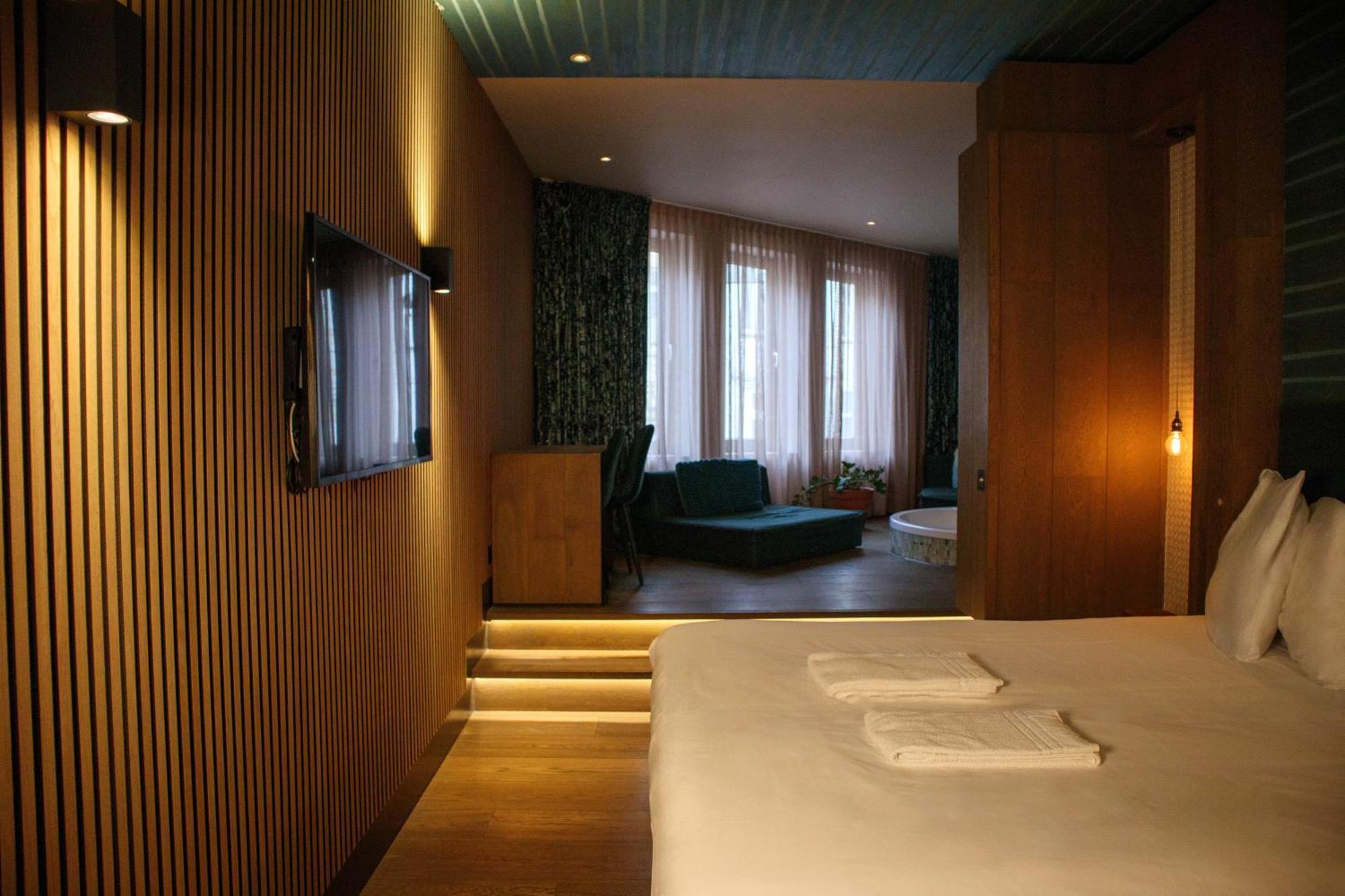 Manzo'S Suites Ζάανταμ Εξωτερικό φωτογραφία